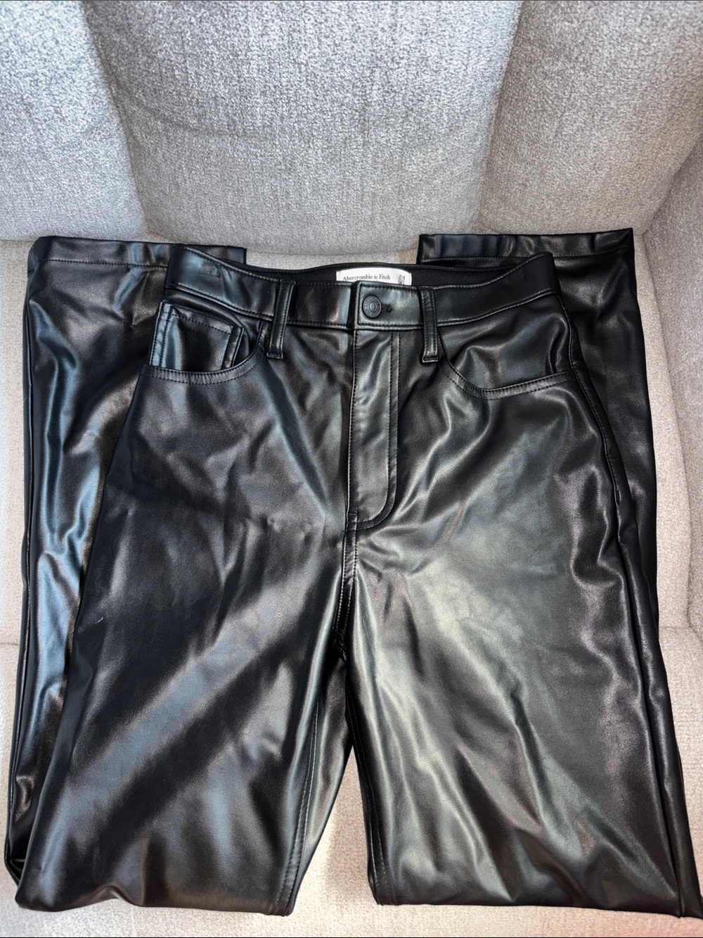 Abercrombie & Fitch The 90’s Straight Ultra High Rise Leather Pant